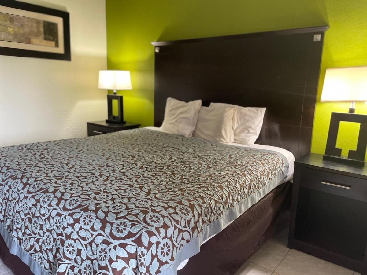 Regency Inn Perry Esterno foto